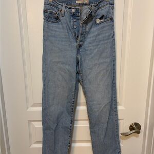 Levi’s Ribcage Straight Ankle Jean